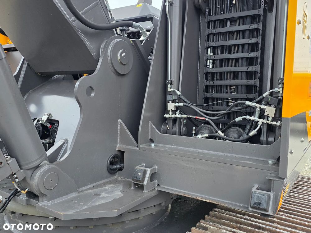 Volvo EC 300 EL, 2022 ROK, 3600 MTH, PODNOSZONA KABINA - 38