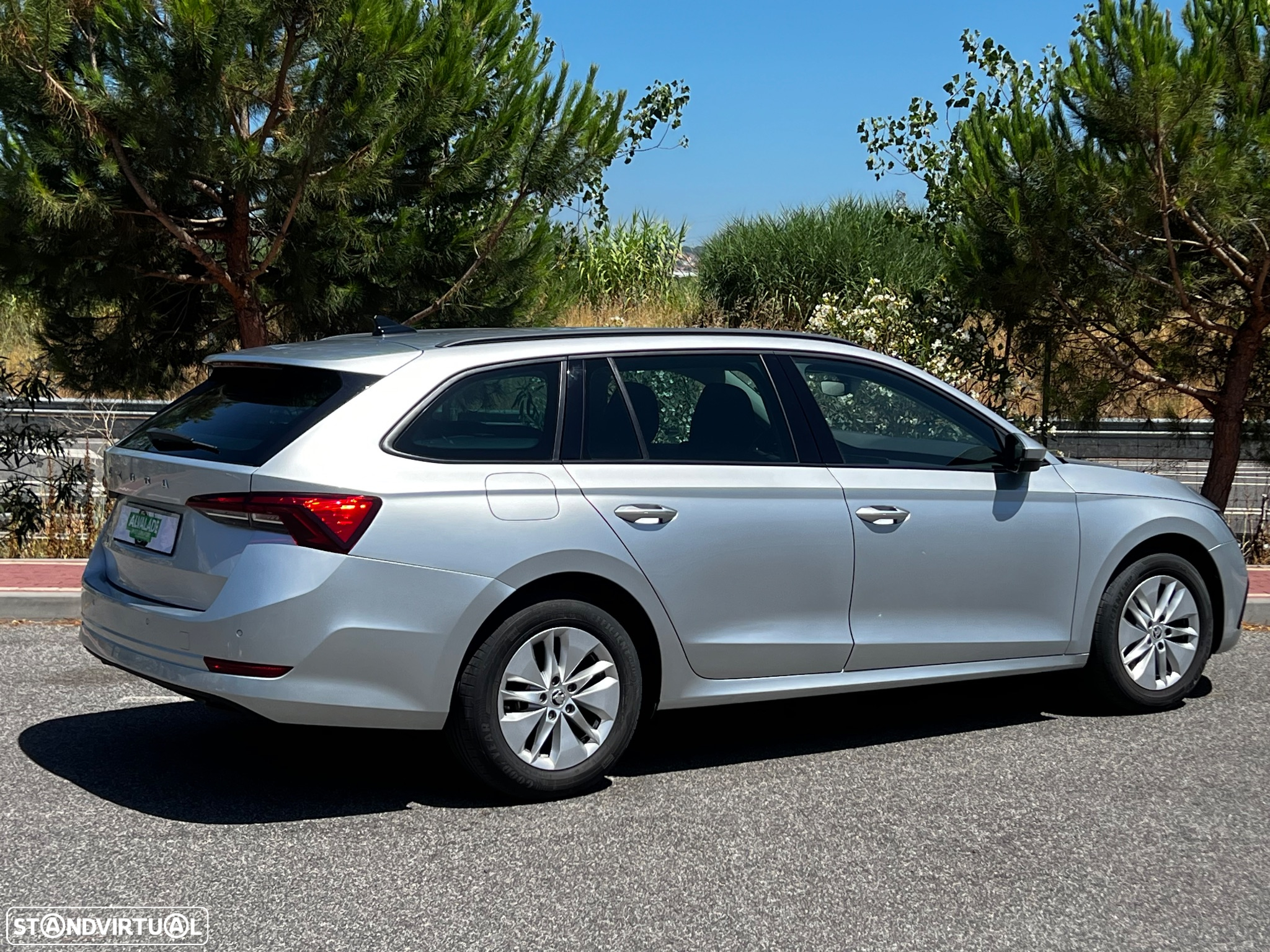 Skoda Octavia Break 2.0 TDI Ambition DSG - 8