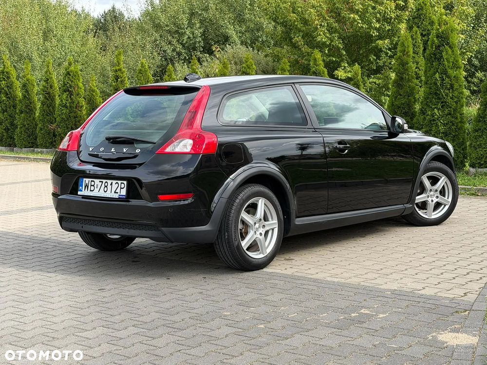 Volvo C30 2.0 Momentum - 12