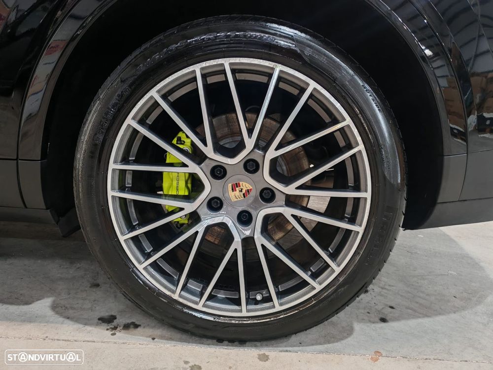 Porsche Cayenne Coupé - 24