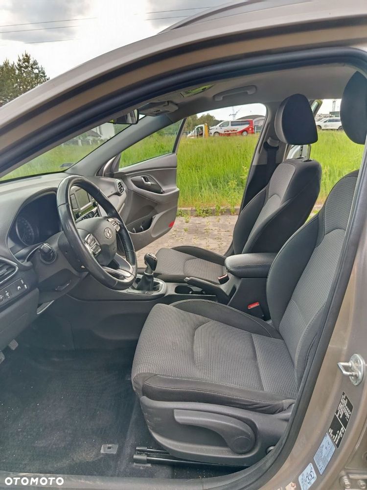 Hyundai i30 - 11