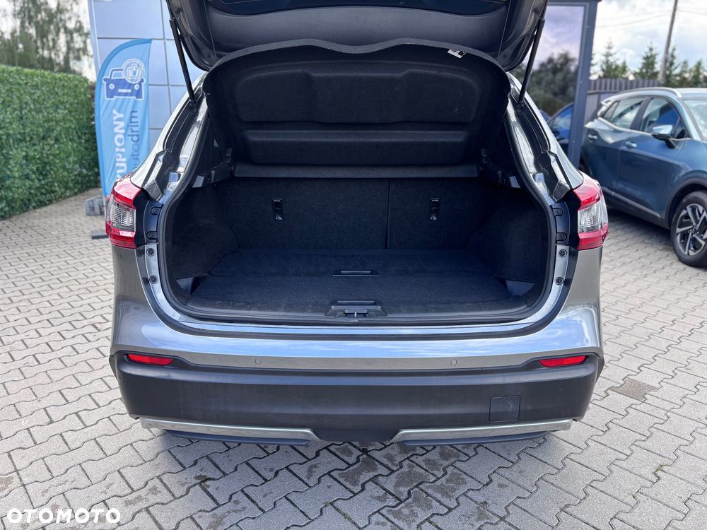 Nissan Qashqai 1.3 DIG-T N-Connecta - 35