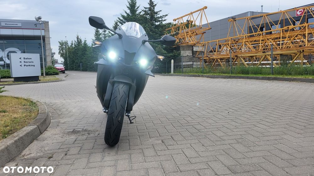 Honda CBR - 6