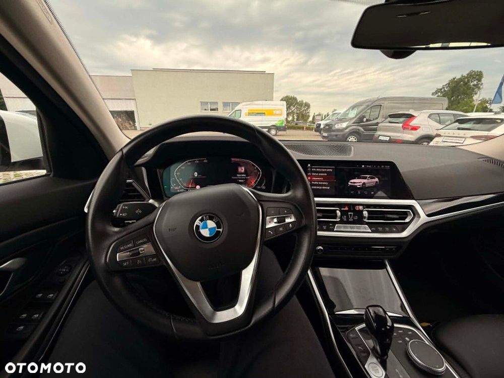 BMW Seria 3 - 11