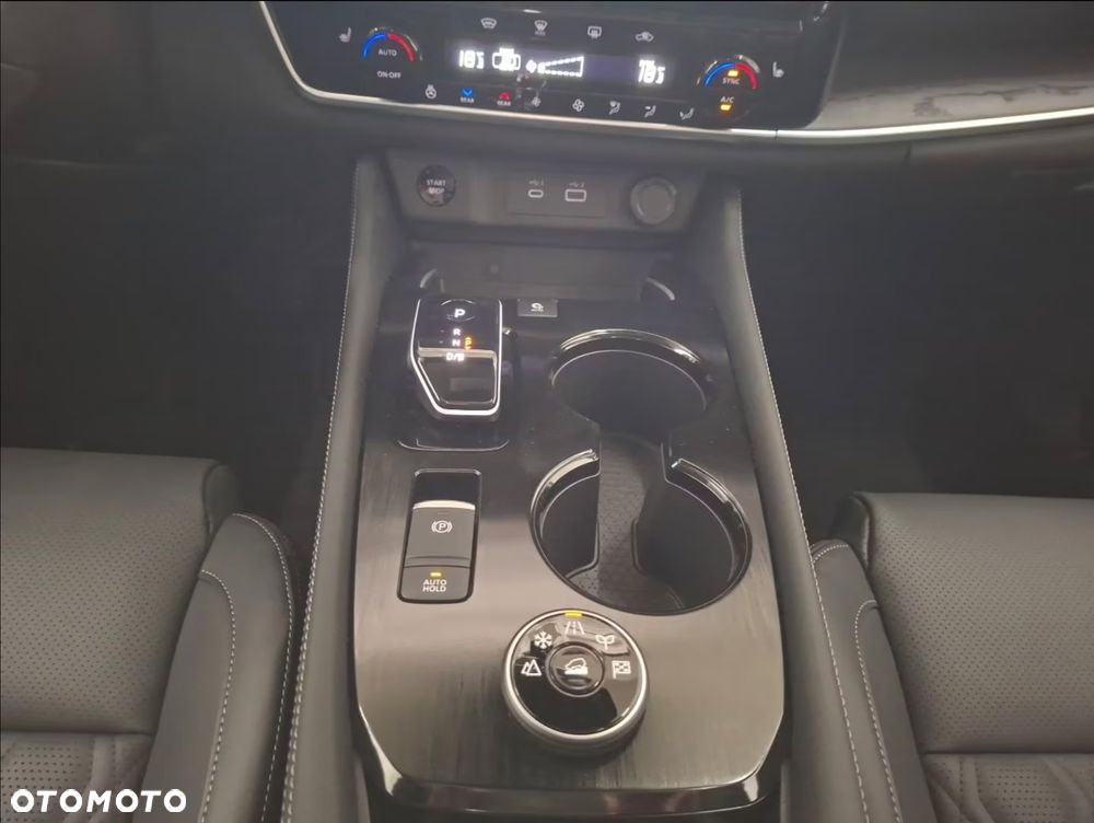 Nissan X-Trail 1.5 VC-T e-POWER Tekna e-4ORCE - 18