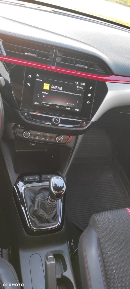 Opel Corsa 1.2 GS Line S&S - 6