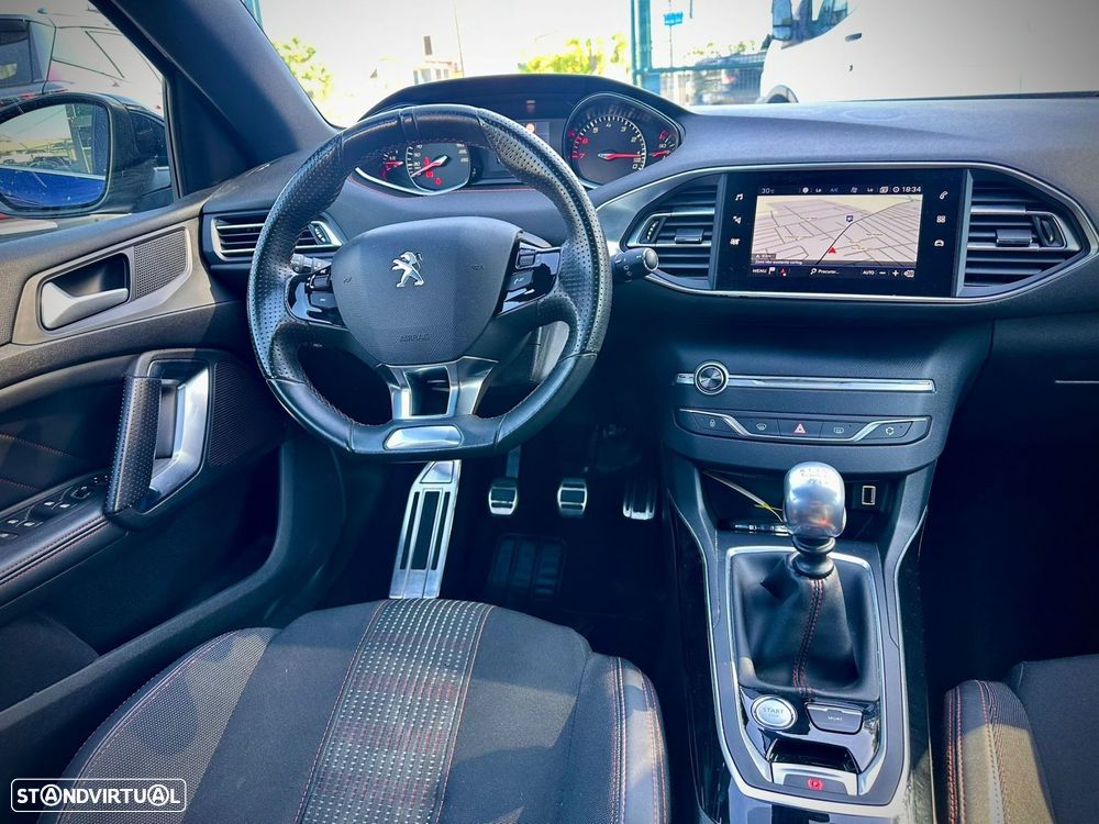 Peugeot 308 1.2 PureTech GT Line - 10
