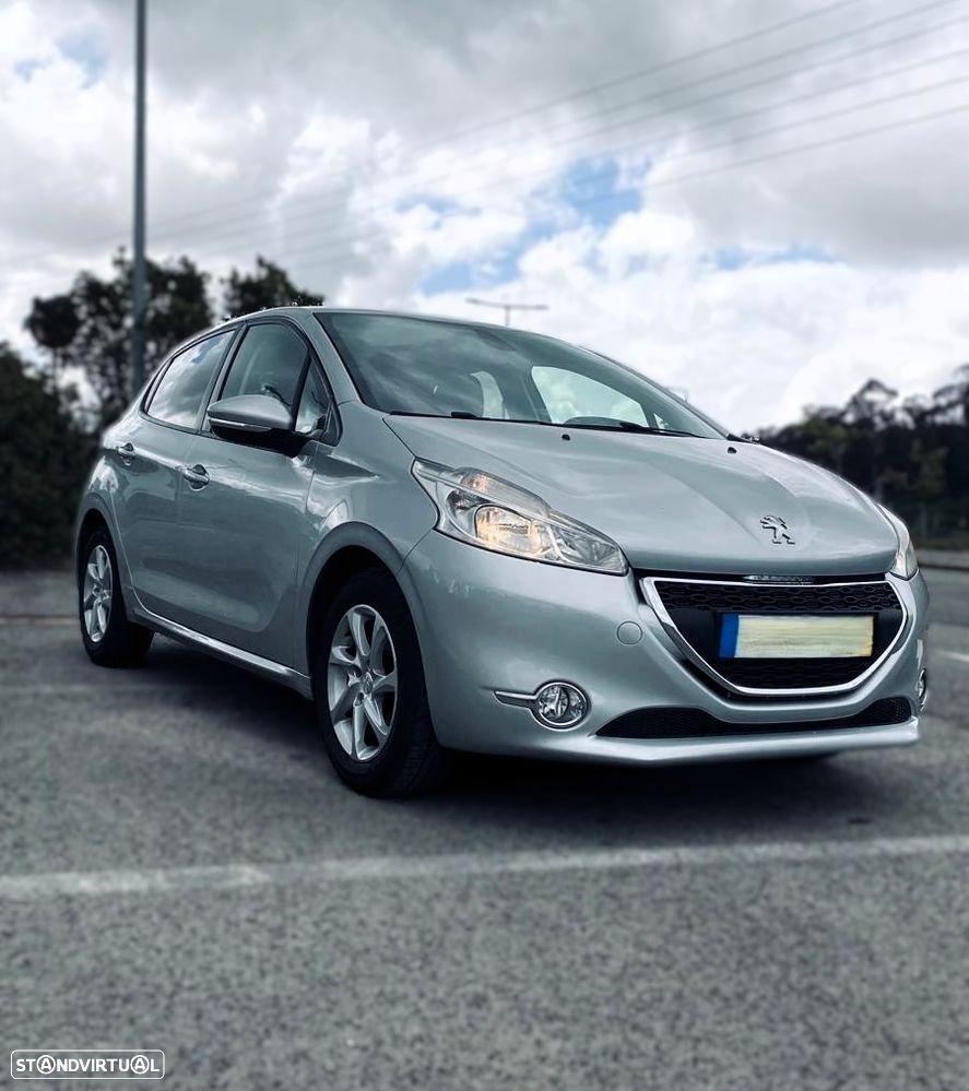Peugeot 208 1.4 HDi Active - 2