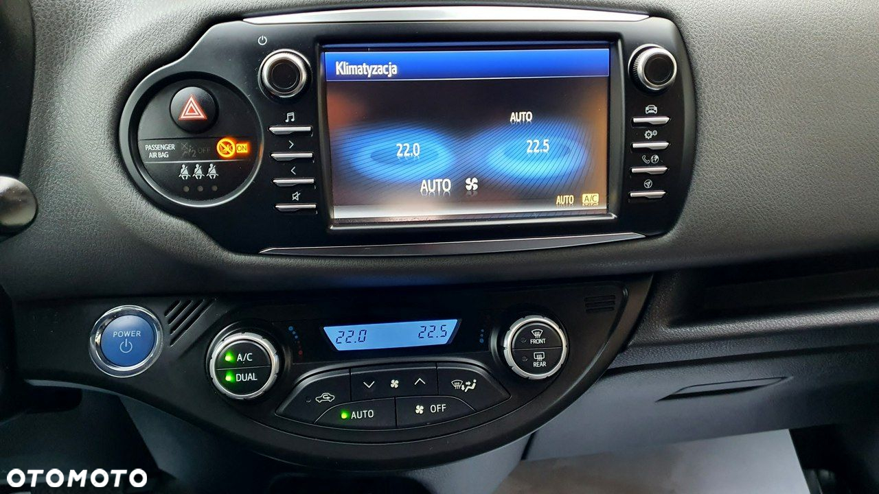 Toyota Yaris - 23