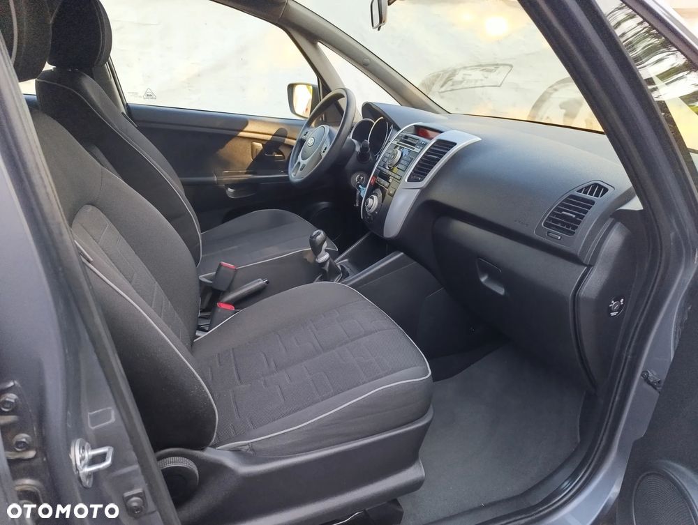 Kia Venga 1.4 L - 9