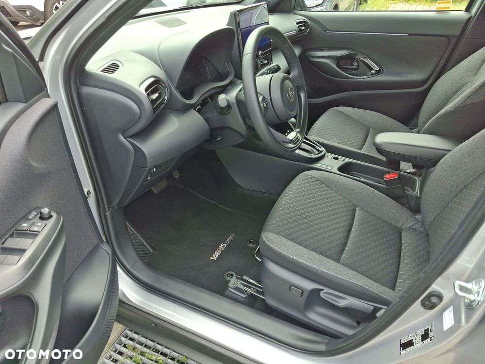 Toyota Yaris Cross Hybrid 1.5 Style - 17