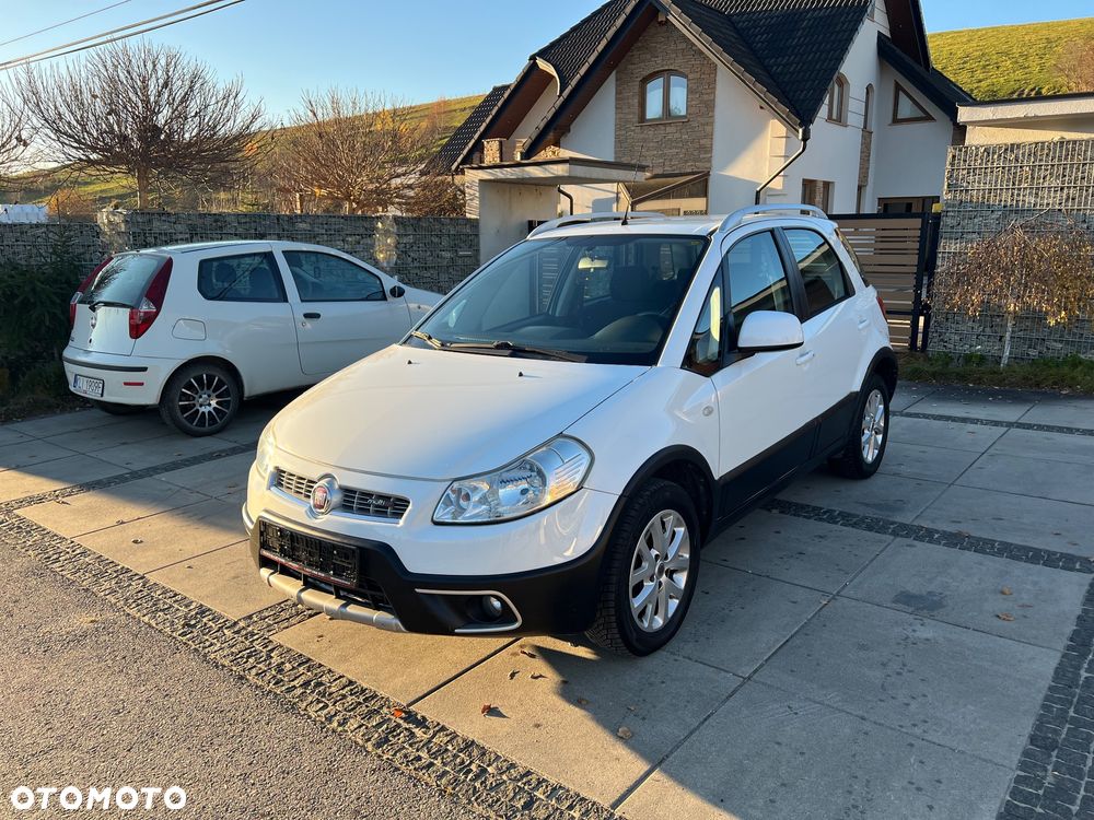 Fiat Sedici 2.0 Multijet DPF 4x4 Luxury - 1