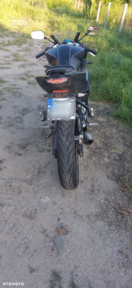 Yamaha YZF - 5