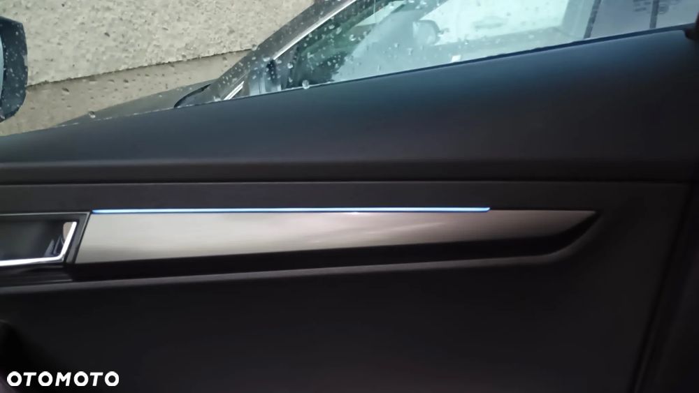 Skoda Karoq 1.5 TSI ACT 4x4 DSG Ambition - 28