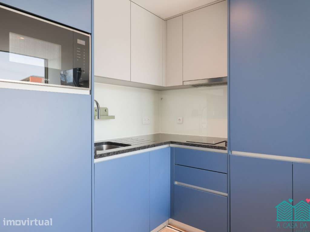 Apartamento T0 com terraço na Universidade - Grande imagem: 2/21