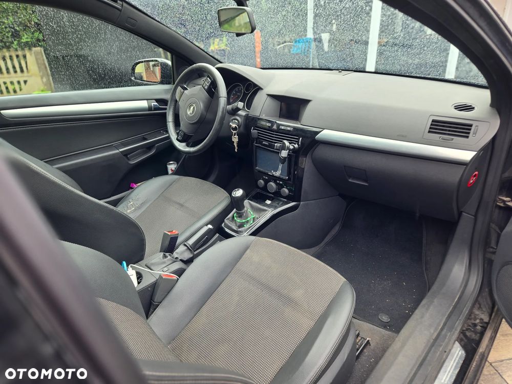 Opel Astra - 16