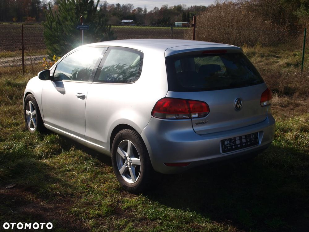 Volkswagen Golf - 20