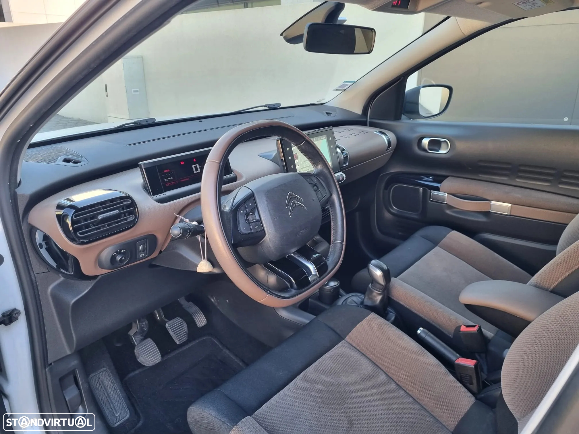 Citroën C4 Cactus 1.6 BlueHDi Shine - 12