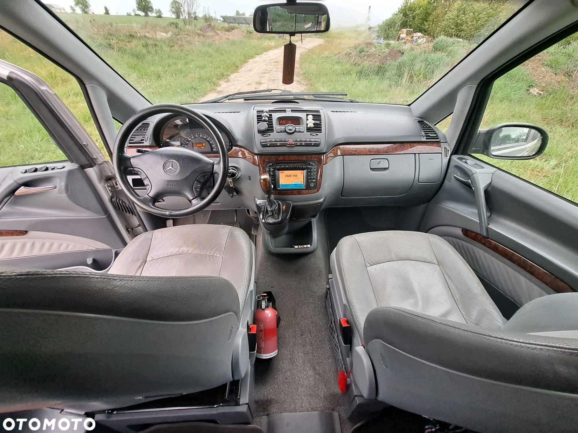 Mercedes-Benz Viano - 10