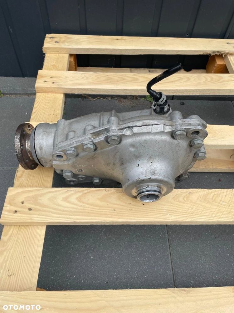 MOST NAPĘDOWY DYFERENCJAŁ PRZÓD PRZEDNI BMW 7 G70 8839419 3.077