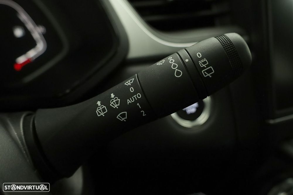 Renault Captur 1.0 TCe Techno Bi-Fuel - 17