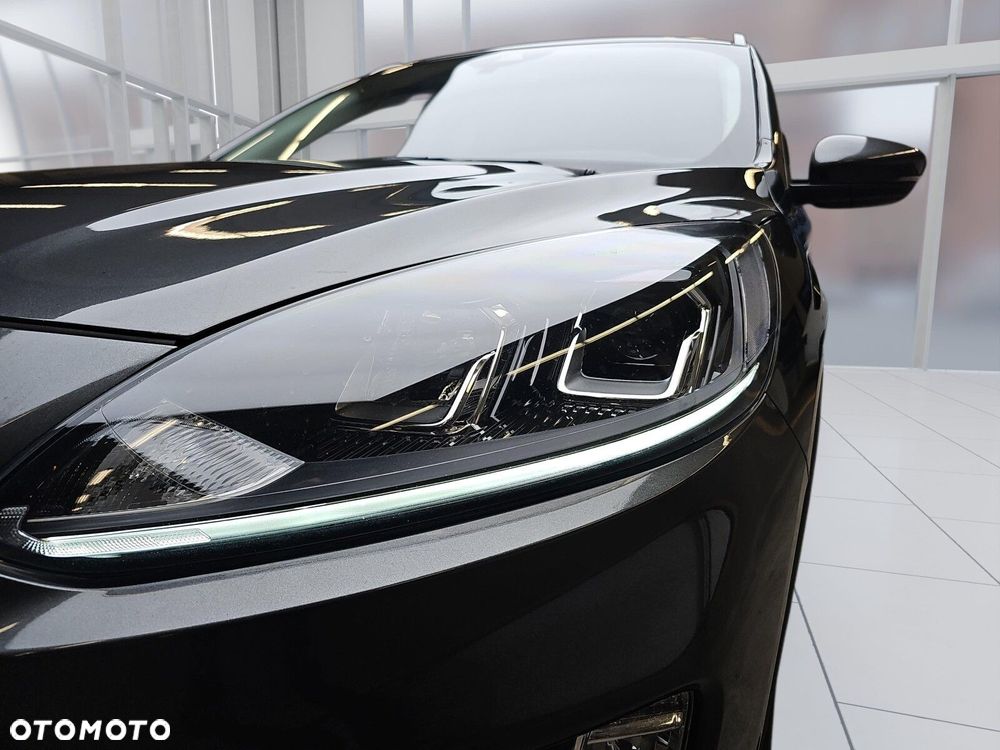 Ford Kuga 2.0 EcoBlue AWD Titanium - 32