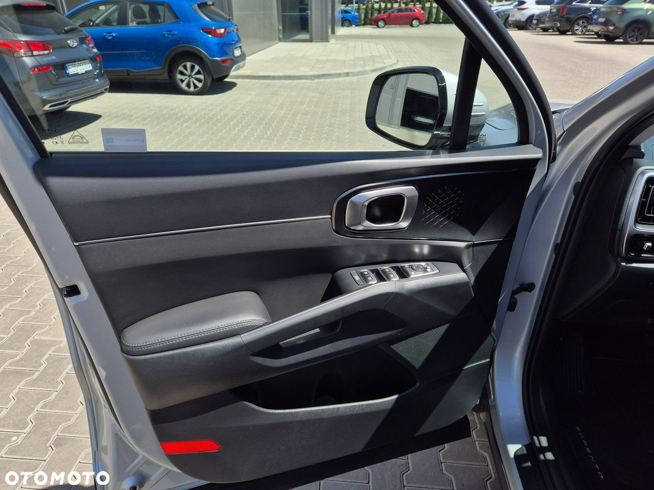 Kia Sorento - 11