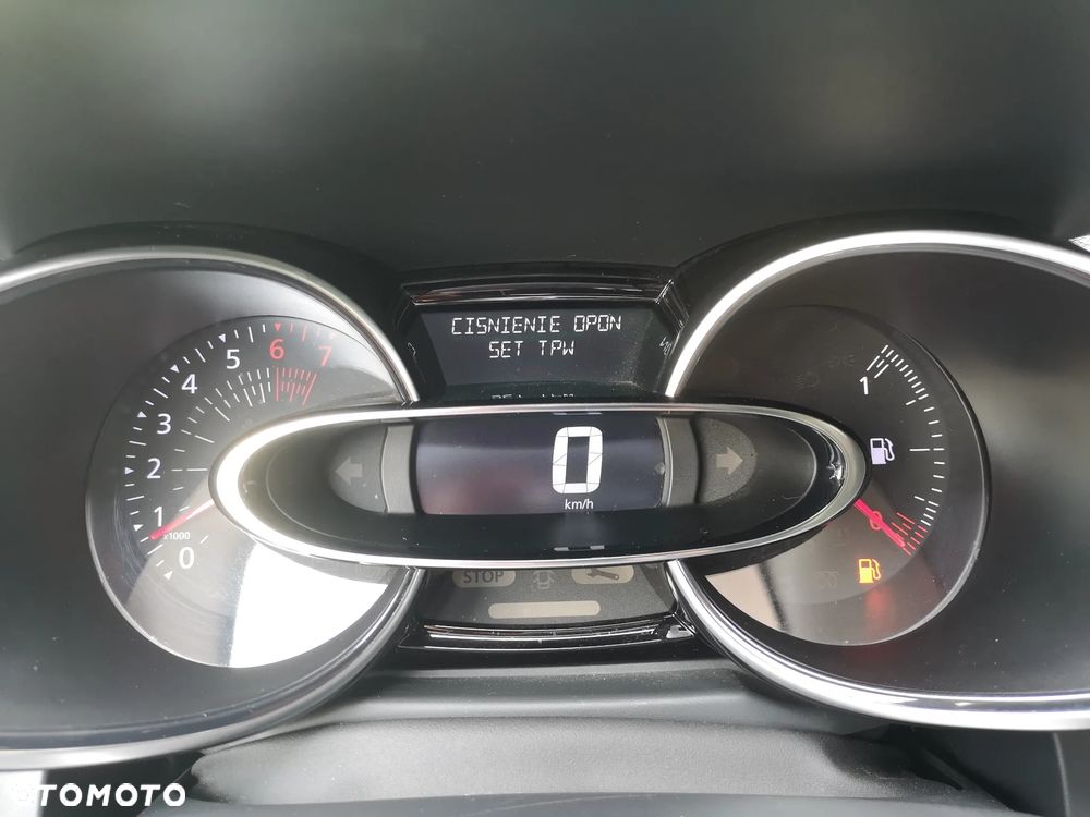 Renault Clio 1.2 16V Limited - 15