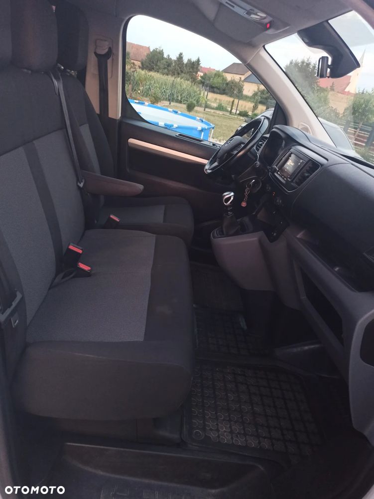 Opel Vivaro - 36