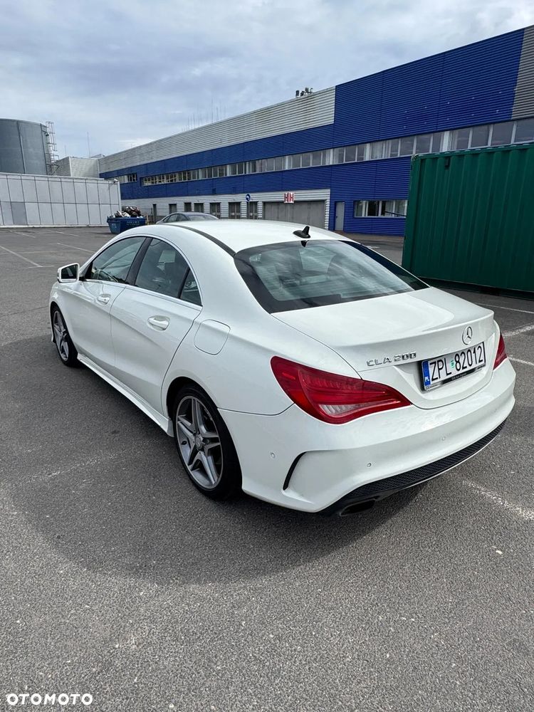 Mercedes-Benz CLA - 4