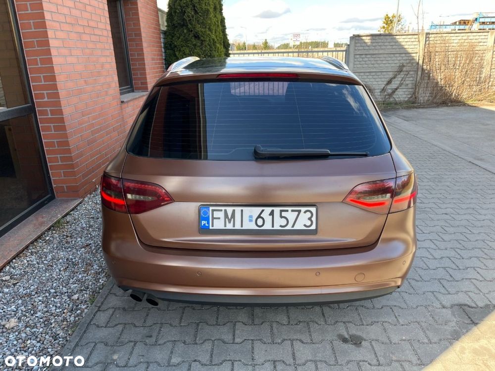 Audi A4 Avant 2.0 TDI DPF Ambition - 6