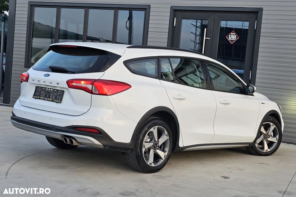 Ford Focus 1.5 EcoBlue Active - 4