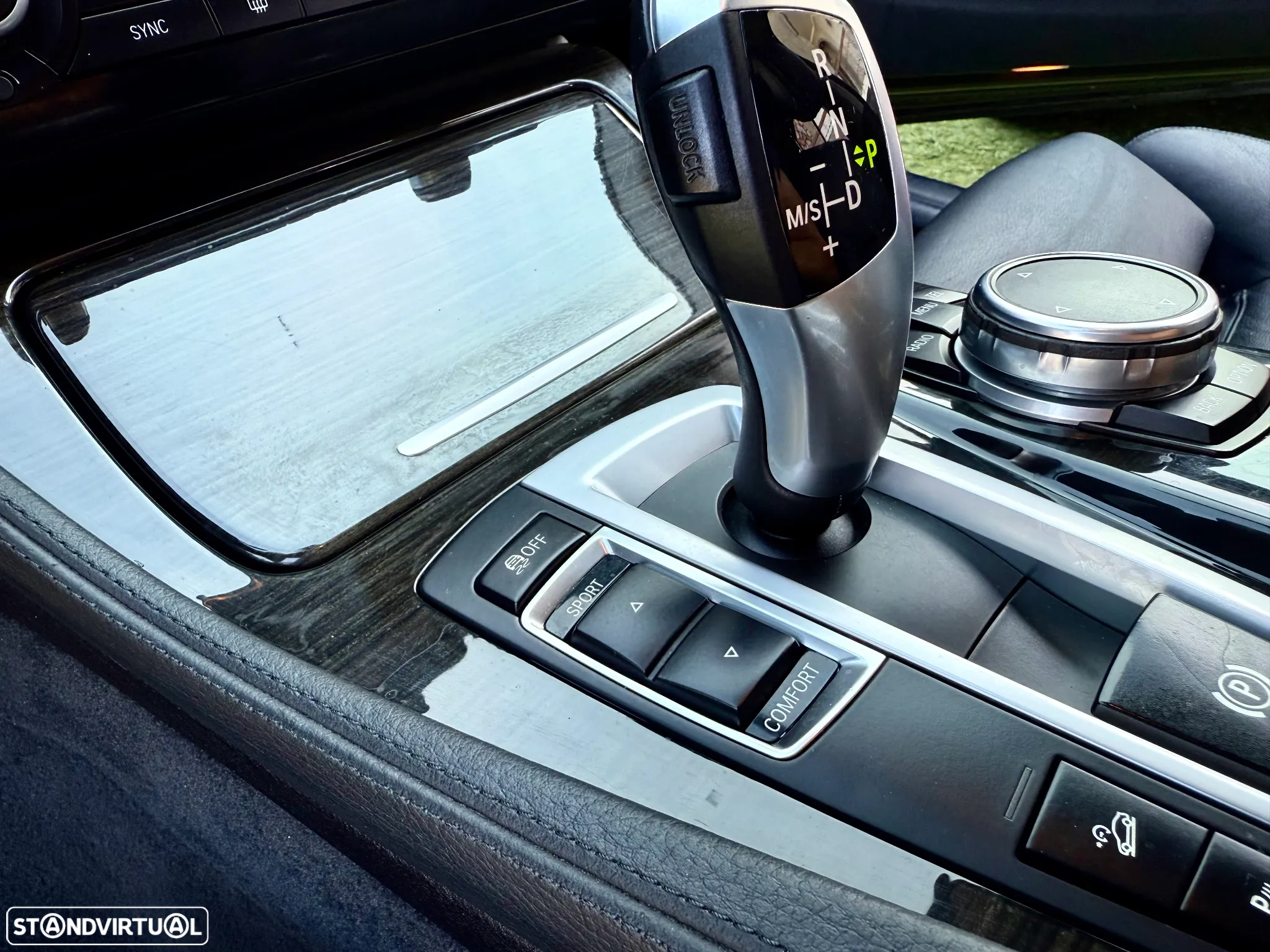 BMW 530 d Line Luxury Auto - 34