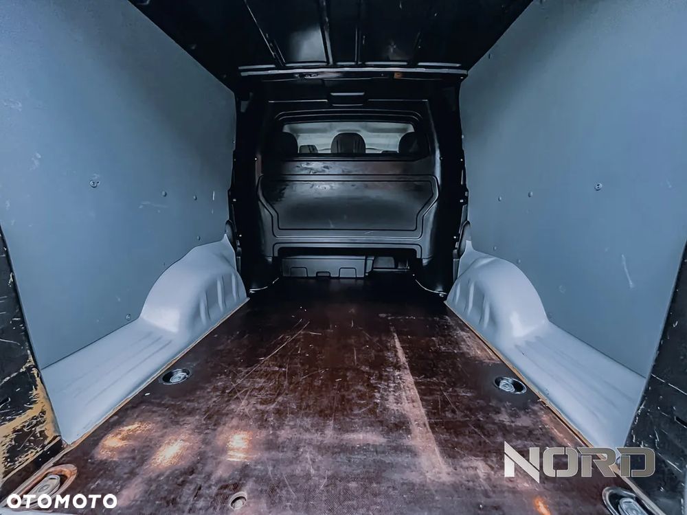 Peugeot Expert 2.0 BlueHDi Long 2,9t Premium (bryg.) - 31