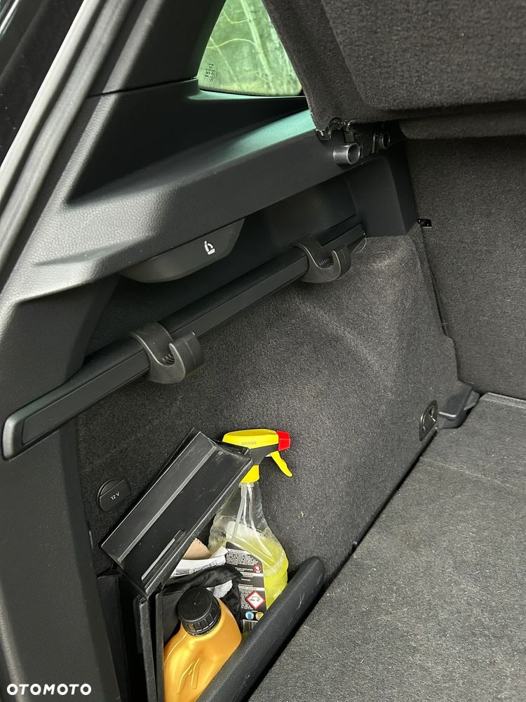 Skoda Karoq 2.0 TDI SCR 4x4 DSG Sportline - 27