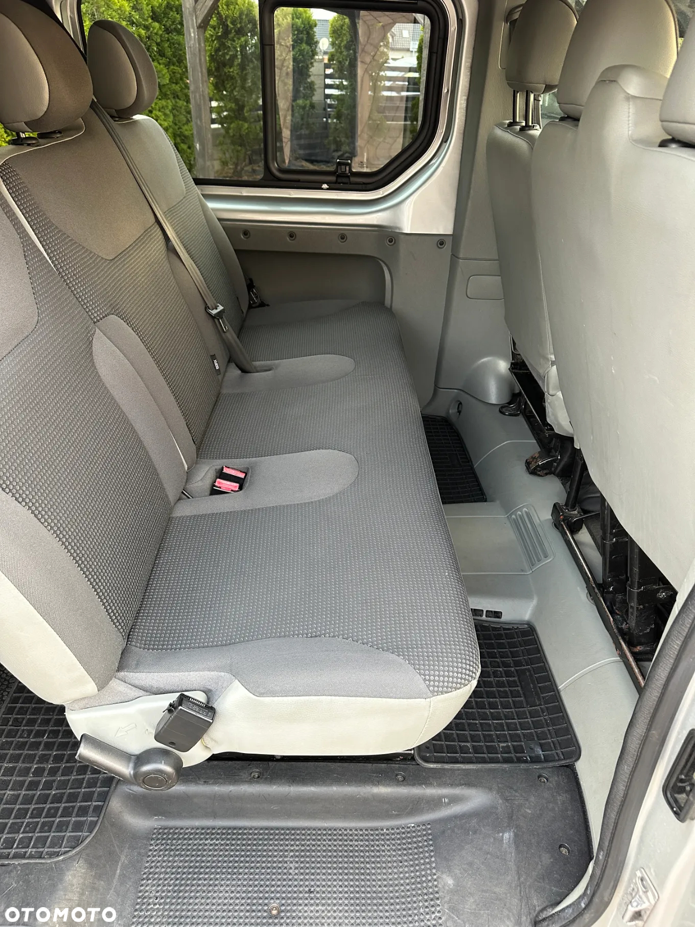 Opel Vivaro - 9