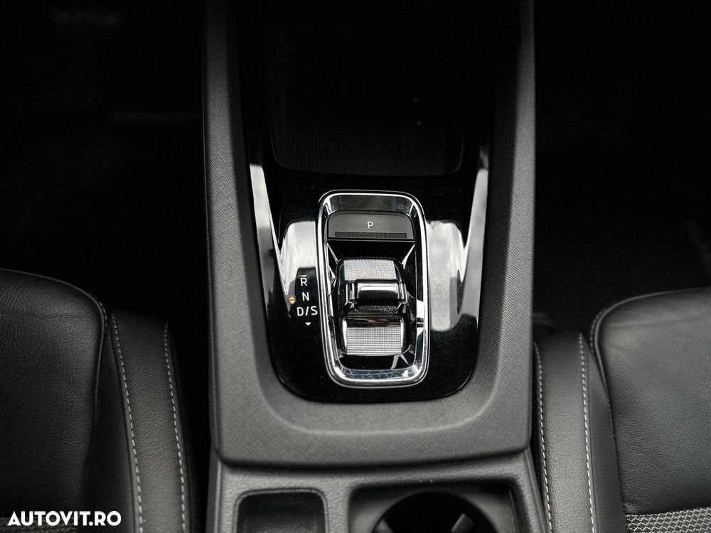 Skoda Octavia 2.0 TDI DSG Style - 24
