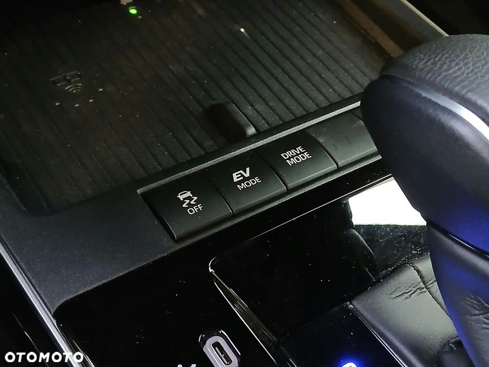 Toyota Corolla Cross 1.8 Hybrid Style - 32