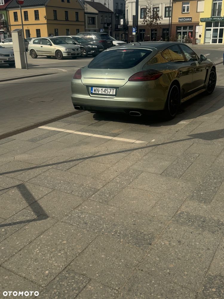 Porsche Panamera 4 PDK - 5