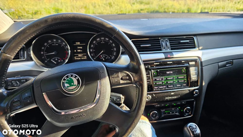 Skoda Superb 2.0 TDI Family - 7