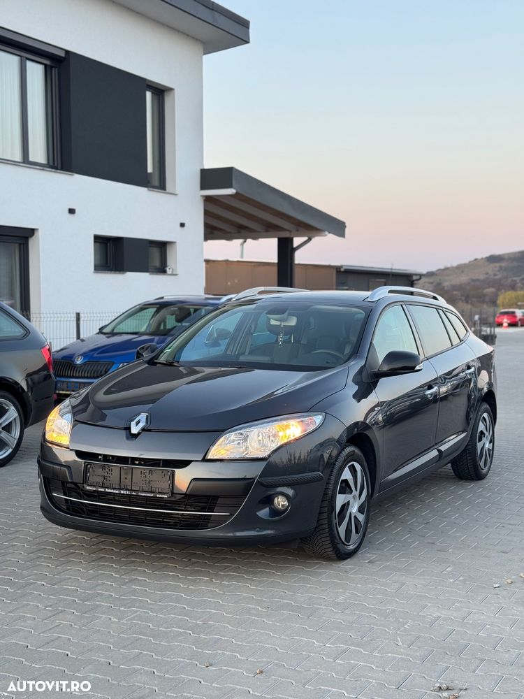 Renault Megane dCi 130 FAP BOSE Edition - 1