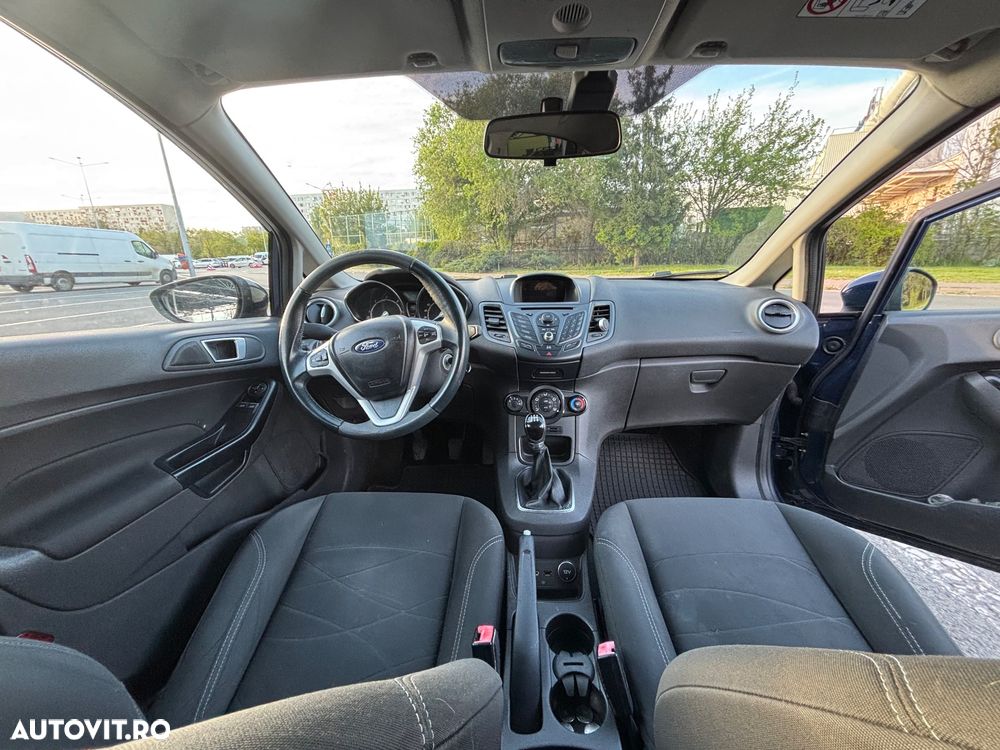 Ford Fiesta - 9