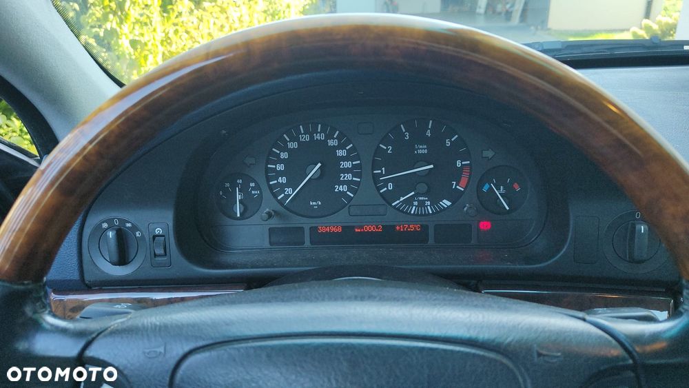 BMW Seria 5 530d - 4