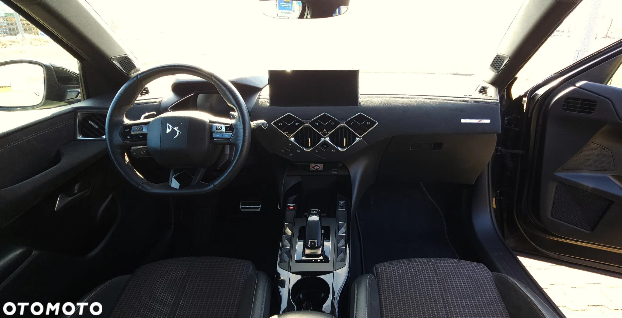 DS Automobiles DS 3 Crossback 1.2 PureTech Performance Line + - 13
