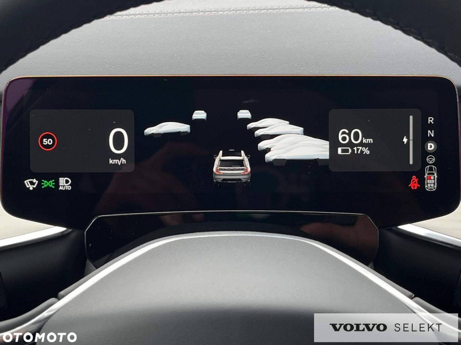 Volvo EX90 - 32