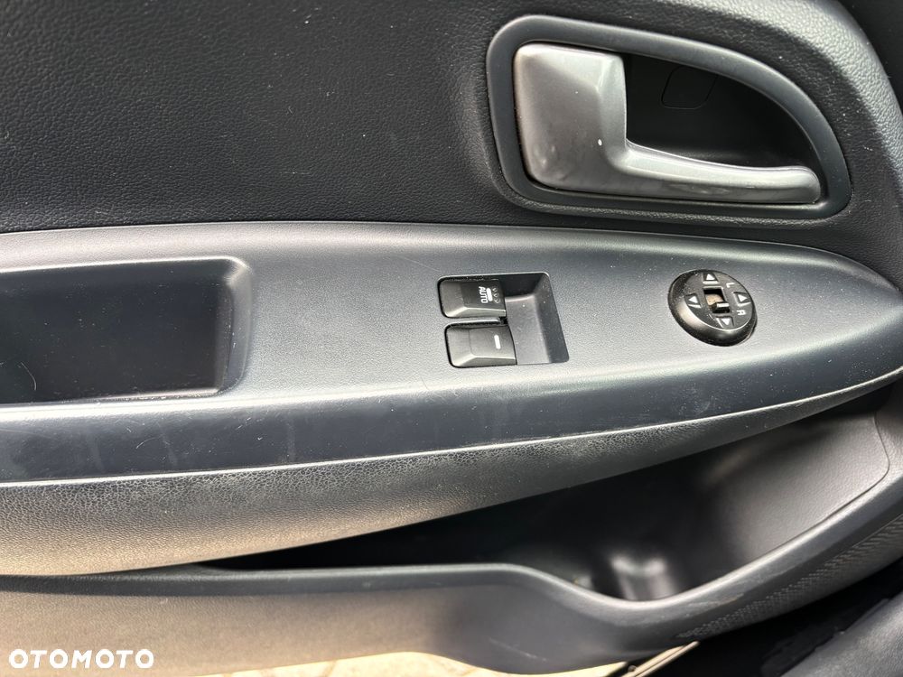 Kia Rio 1.2 Business Line - 20