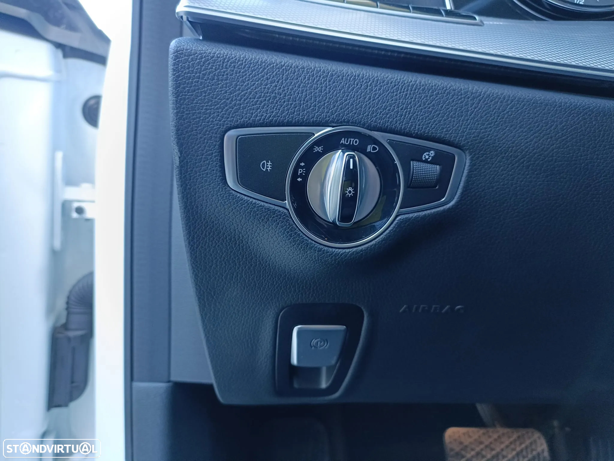 Mercedes-Benz E 300 T 9G-TRONIC Exclusive - 10