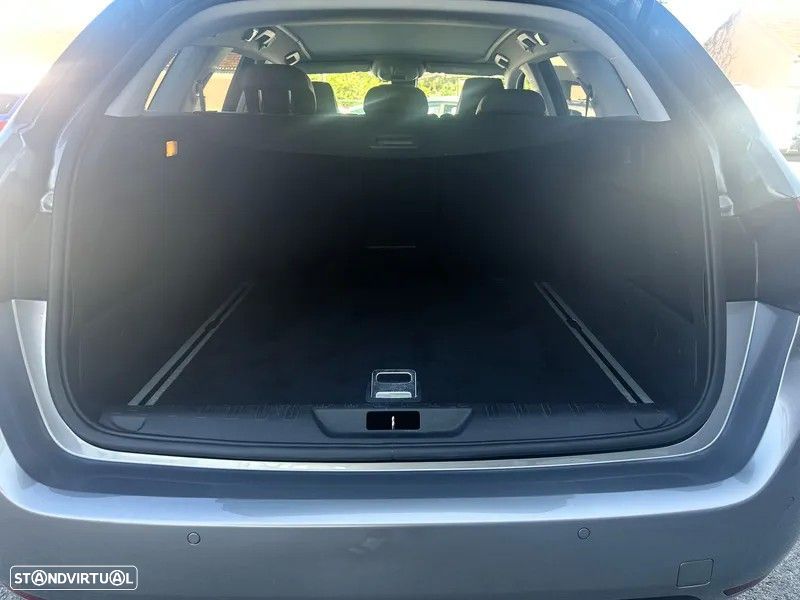 Peugeot 308 1.2 PureTech Allure - 28