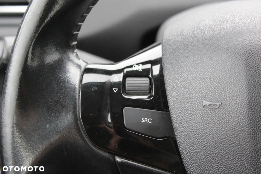 Peugeot 308 1.6 BlueHDi Active S&S - 25