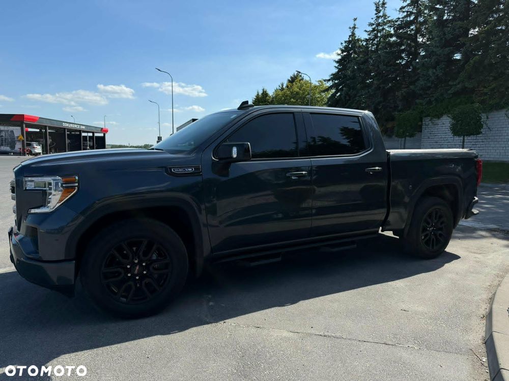 GMC Sierra - 11